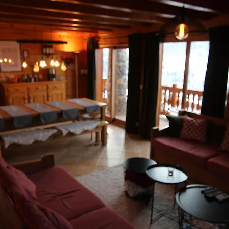 Le Panicaut Chalet
